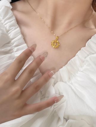 🦋 "金丝为骨,碎玉为魂,这只东方蝴蝶美了五千年!" #仙女必备#黄金#黄金项链#礼物#黄金首饰