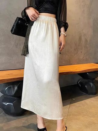 新中式复古缎面半身裙女2025夏季新款高腰中长款a字裙显瘦包臀裙#简约大气 #高级感穿搭 #不挑年龄不挑身材