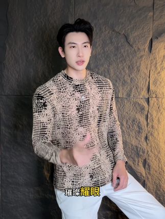 夏季新款时尚个性韩版撞色立体简约圆领短袖T恤小众设计百搭上衣 #男装潮流猎人 #潮男必备 #夏季穿搭 #男生穿搭 #今天穿什么