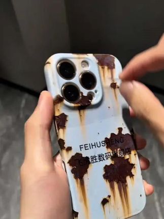 一款非常个性的生锈手机壳#数码科技 #创意手机壳 #创意手机 #数码科技# 创意手机壳 #创意手机壳# 个性手机壳推荐 #空间感