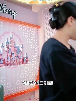 迪士尼童鞋2025秋冬女童网面透气运动鞋户外耐磨防滑加绒保暖 迪士尼童鞋2025秋冬女童网面透气运动鞋户外耐磨防滑加绒保暖棉鞋+三号链接阿甘鞋尺码选择及防滑性能介绍
