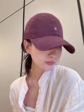 酱紫色真的太高级了!! #棒球帽 #帽子推荐 #修饰脸型 #ootd #帽子控