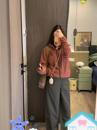 日常通勤焊在身上的裤子,是窄版直筒的 这条能搭遍你整个衣柜 #韩系穿搭 #直筒休闲裤 #秋季穿搭 #显高显瘦显腿长 #小个子穿搭