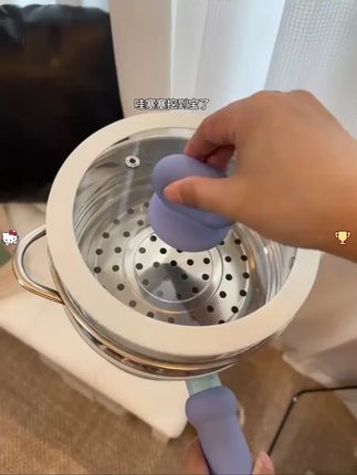 炊达人家的这个小奶锅,五一都卖断货了,这不现在终于补货了,用来煮个泡面热个牛奶都很方便 #奶锅  #锅  #泡面锅