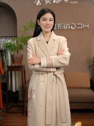 速来直播间 这款大衣太好看啦!反季买非常划算喔~#浒城古娘#服饰#国风#穿出高级感#品质女装