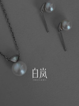 三角珍珠耳钉+三角珍珠项链|精致小巧珍珠套系,穿搭更精致 几何三角设计,充满力量和精致感,永恒的经典款式,日常通勤都适配#白岚 #三角珍珠项链 #白岚项链 #白岚秋天的第一个礼物 #七夕超有戏 ED3824XL3602 HK2508