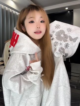 秋冬卫衣重磅花卉刺绣连帽卫衣推荐宽松百搭加绒卫衣ins #卫衣穿搭 #时髦穿搭 #显瘦搭配 #韩系穿搭 #今天穿什么