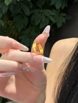 古法素圈戒指,采用方形的轮廓,突破了传统圆形戒指的常规,简单而不简约~(9365)#黄金首饰 #无限回购的宝藏单品 #黄金戒指 #足金999 #美开乐珠宝