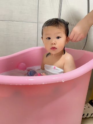小空间也能泡澡!大号沐浴桶包邮到家 这个冬天一定要给孩子准备一个这样的好物!包邮到家还有运费险,放心入吧~