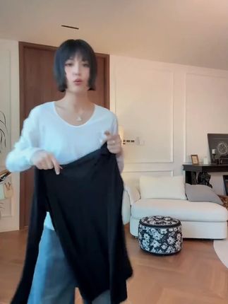 #穿出高级感#早秋高智感职场穿搭#跟电子闺蜜晒红人秋日穿搭#琥珀流光风外套太适合秋天了#早秋秀场抄作业告别路人感