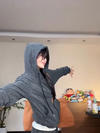 番茄妹妹Tomatosister 双色针织条纹松弛感套装 #双色针织 #松弛感 #套装 #慵懒风 #小个子显高显瘦穿搭