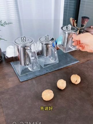 高档天圆地方高硼硅玻璃茶壶带不锈钢过滤 颜值与实用并存!高档天圆地方玻璃茶壶 耐热还带不锈钢过滤 泡茶超赞 #玻璃茶壶 #泡茶神器 #茶具套装 #无限回购的宝藏单品