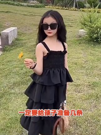 生个女儿这样穿太洋气了叭 女童夏季薄款吊带蛋糕裙2025新款中大童韩版洋气男孩蓬蓬裙公主裙5-8岁6-12岁8-15岁潮童甜美可爱时尚洋气舒适潮流高品质连衣裙#夏季新款 #骗你生女儿 #高品质童装 #生女儿就是用来打扮的 #好看的衣服都在这里