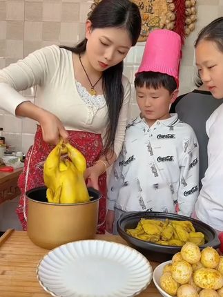 大家都在用它做出来的盐焗菜,鲜嫩多汁,大人小孩都爱吃!