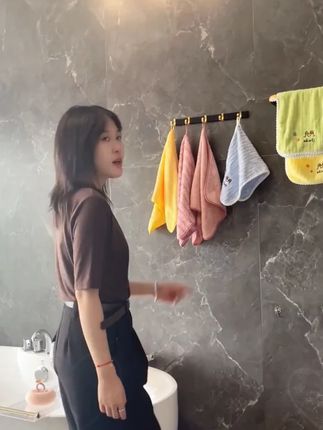 毛巾我们要勤换,这个毛巾柔软亲肤,吸水性好,颜色也很好看#儿童毛巾 #好物安利 #母婴好物 #毛巾 #儿童毛巾