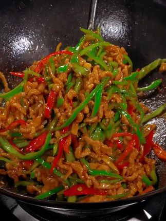 肉丝拌饭,嘎嘎好吃,能吃一盆!