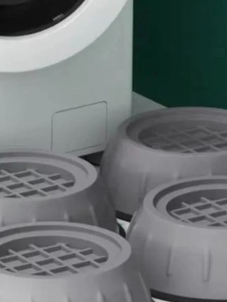 【4个装】洗衣机脚垫,加高设计有效提升底部空间,便于清洁防潮。优质橡胶材质,柔韧耐用,减震降噪,减少洗衣震动与噪音。底部防滑纹路,增强摩擦力,防止洗衣机移位,稳固更安心。适用于全自动滚筒与波轮洗衣机,安装简单,无需工具,一垫即可。让你的洗衣机运行更平稳,延长使用寿命,守护家居环境安静舒适!#洗衣机脚垫 #减震防滑 #加高设计 #通用配件 #家居好物