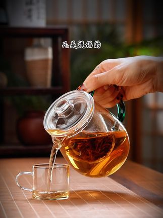 人生快乐的秘诀,你掌握了吗? #品茶静心#玻璃茶具#召唤茶友#今天你喝茶了吗#一杯茶的仪式感