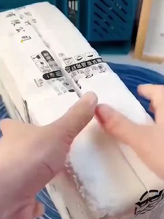 新款透明玻璃定量盐瓶,烧烤防潮控盐神器! #防潮控盐 #玻璃调料罐 #烧烤组合 #调味品罐 #调味神器