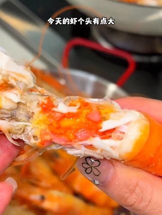 盐焗海鲜真的好好吃味美鲜甜保留了海鲜的原汁原味#海鲜 #盐焗海鲜 #美食 #海鲜美食