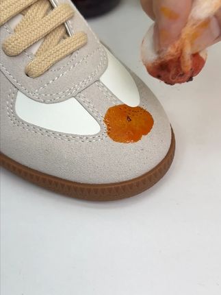 有了这个#除油王,再也不怕鞋子衣服沾到油渍啦,用法简单又方便!省心省事#鞋子油渍怎么洗#油渍轻松去除