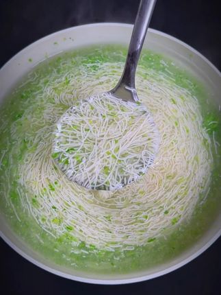 天凉啦喝碗白菜豆腐汤吧#白菜豆腐汤 #吃出仪式感 #切豆腐神器 #文思豆腐模具