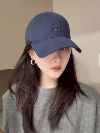 普通女生想要带出秋冬氛围感!快来看看这顶棒球帽~ #帽子控 #帽子推荐 #氛围感 #修饰脸型 #显脸小