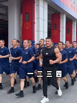 体德学院校长李维刚