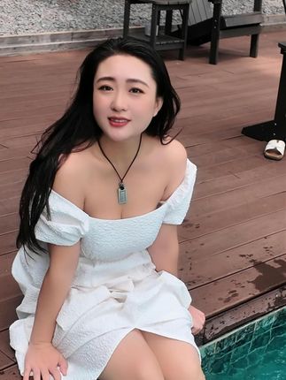 #酒厂有酒妹