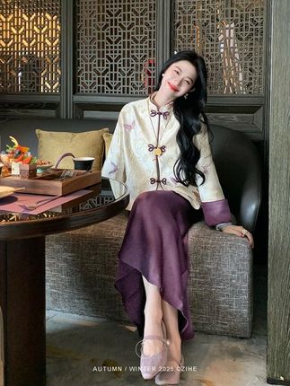 凌茜恣禾【蝶恋】 国风新中式杏蝴蝶绣花外套温婉优雅气质高级感外套#国风古韵 #优雅气质 #穿搭