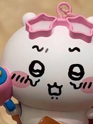超萌chiikawa乌萨奇小八水枪挂件,限定创意周边来袭! #限定小挂件 #创意卡通物 #小八水枪挂 #chiikawa周边 #乌萨奇挂件