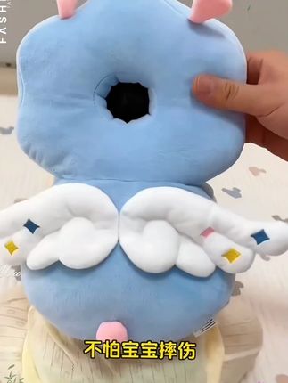 宝宝五个月开始学坐,在学坐学爬和学走路的时候,很容易往后仰 防摔枕很需要哦,保护后脑勺#宝宝防摔枕 #宝宝好物分享 #母婴用品 #爱贝迪拉