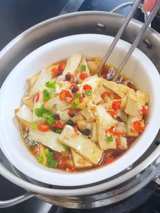 吃一次就会爱上的花石香干 花石香干不止炒着好吃,蒸着吃更嫩,软嫩Q弹,比肉还好吃#妈呀太香了 #美食教程