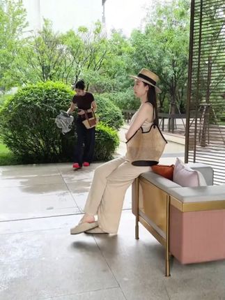手工编织大容量托特包腋下包 #包包推荐 #包包控 #草编包 #编织包包 #编织包