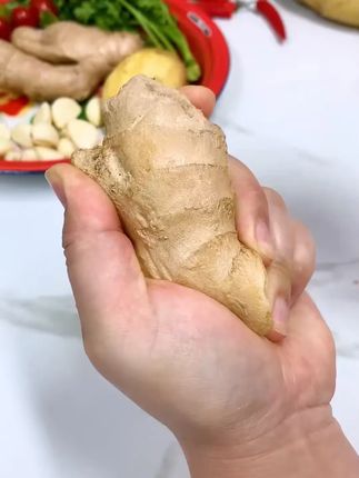 厨房配件去皮器刮皮姜皮剥蒜头神器生姜快速去皮削皮剥蒜刨姜器#厨房配件 #去皮器 #刨姜器 #刮皮器 #剥蒜器
