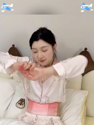 暖腹贴送女友蕲艾 热敷艾灸轻盈贴姨妈神器暖腹宝