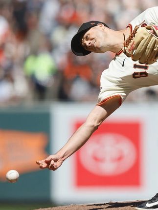 写意的棒球之《让人琢磨不透的潜水艇投球艺术》 今日7:10分锁定@MLB美职棒大联盟 抖音官方直播间收看扬基vs红袜,精彩不容错过!#棒球 #MLB