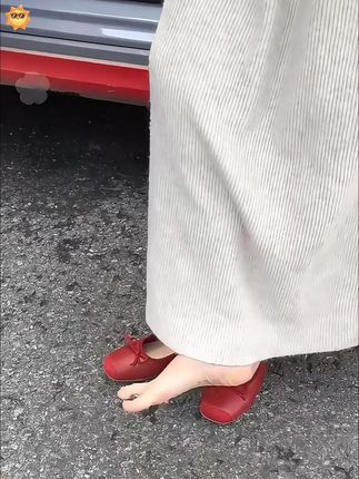 全天走路脚不酸,秘密就是足力健这双舒适鞋垫#足力健#鞋垫 #抗菌鞋垫 #舒适鞋垫 #防臭鞋垫