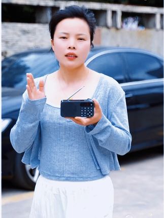 老人都喜欢的收音机,大量电台,海量音乐戏曲想听就听