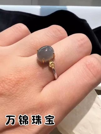🌸什么和田玉里还有紫色的姐妹,烟紫是啥?我都没见过!你可以买回看看料子,你舍不得摘下来的!#万锦珠宝店铺 #东营万锦珠宝 #和田玉 #美玉 #小众珠宝