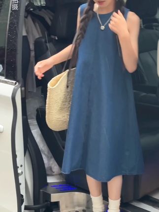 一切都是刚刚好,阳光和裙子一样温柔,裙子和音乐一样甜