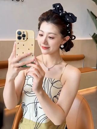 戴上显发量,轻松打造高颅顶,真的好美 #发箍 #发箍这样戴好美 #高颅顶 #发饰头饰 #夏天该有的样子