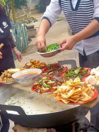 贵州高山黄豆粉,今年的新豆子磨的黄豆粉做的菜豆腐 豆花就是安逸#乡村味道 #黄豆粉 #菜豆腐 #豆花
