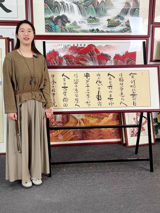 这幅字点出了,顺境时人情易见,逆境时真心难寻的现实#有钱切记无钱日 #字画 #挂画 #手写 #装饰画