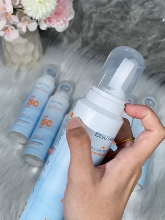 几秒成膜的防晒喷雾,暴晒不黑就靠它!通勤逛街都不怕紫外线!#防晒  #夏季必备  #喷雾  #外出必备