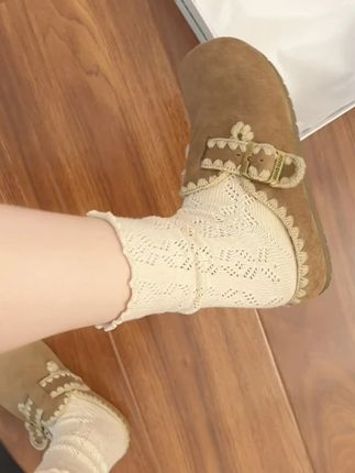 又乖又甜的花边勃肯鞋!!太好穿啦 #勃肯鞋 #哎呦喂你鞋真好看 #软底软面穿上超舒服 #好穿又好搭 #单鞋