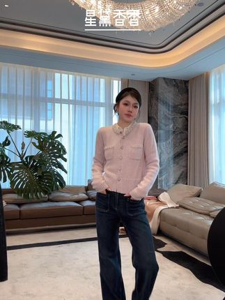 气温渐凉,风度如常,悦享金秋惬意好时光#ootd穿搭 #品质女装 #高级感穿搭 #时髦精 #早秋穿搭