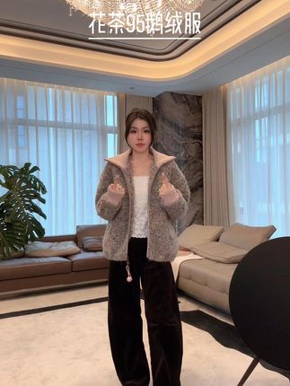 衣服是可以治愈你的方式,让自信从每一寸布料中流露#ootd穿搭 #品质女装 #高级感穿搭 #时髦精 #秋冬穿搭