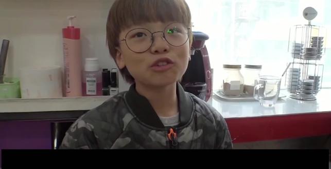 男孩意外发现恐龙蛋化石,专家鉴定价值千万,真是捡到了大宝贝 #纪录片 #恐龙蛋 #化石
