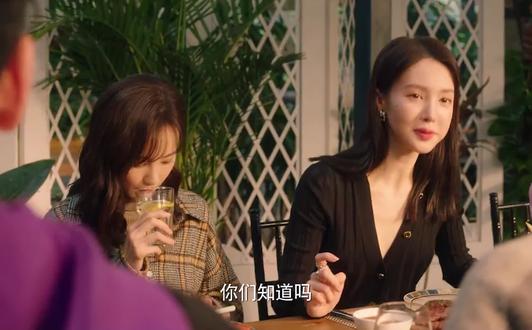 沈思怡揭露同事的地下恋情,没想到恋情的开始却是“没忍住”。 #沈思怡 #金晨 #陆可 #李一桐